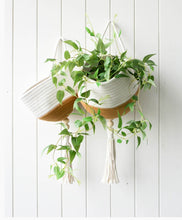 Load image into Gallery viewer, Hanging Planter Rust/White

